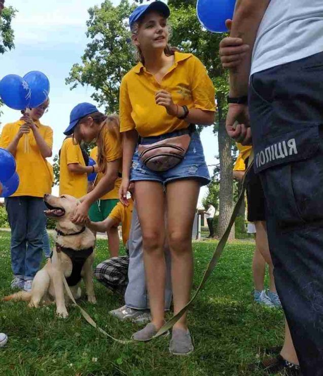 Знайомство із професією поліцейського, розваги і смачна каша (ФОТО)