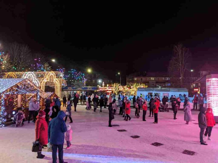 Католицьке Різдво на Київській площі (ФОТО)