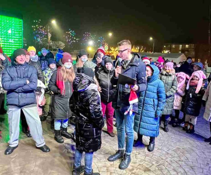 Зустріч Нового року на Київській площі Бучі (ФОТО)