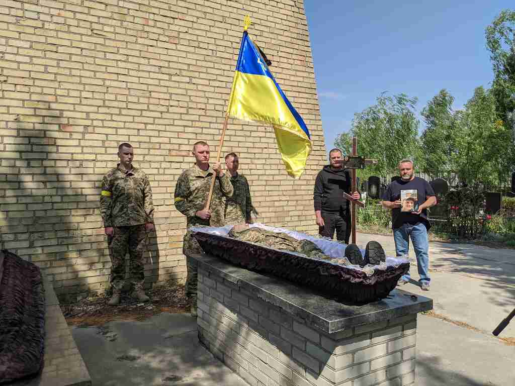 У Бучі навіки попрощалися з Героєм Максимом Яровенко (ФОТО)