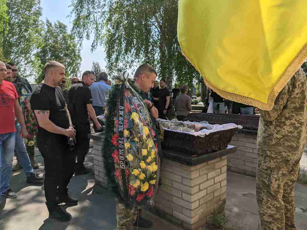 У Бучі навіки попрощалися з Героєм Максимом Яровенко (ФОТО)