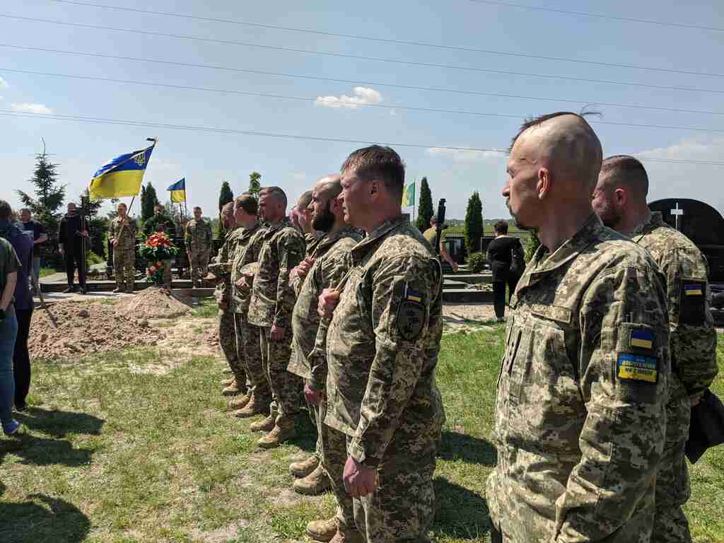 У Бучі навіки попрощалися з Героєм Максимом Яровенко (ФОТО)