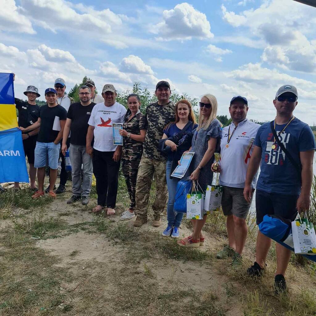 Благодійний турнір з риболовлі провели медики (ФОТО, ВІДЕО)