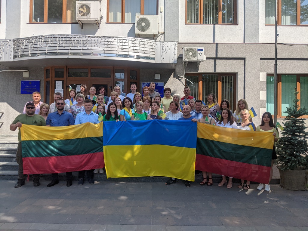 Підписана угода між організацією волонтерів Литви і Бучею (ФОТО)