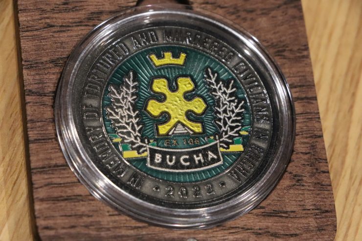 Пам’ятна монета на честь пережитого в Бучі (ФОТО)