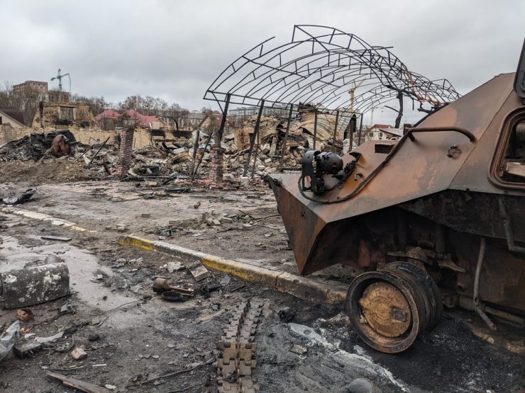 На Вокзальній у Бучі, де знищили колону рашистів, побудують нові будинки (ФОТО)