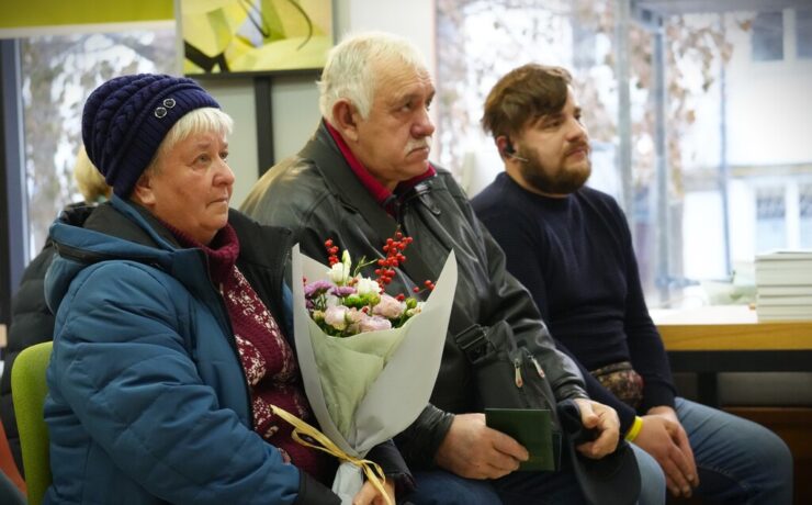 У міській раді Бучі розповіли, як допомагали тим, хто воює за Україну