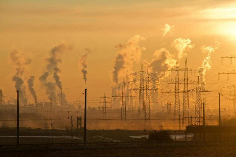 Українцям можуть збільшити тариф на електроенергію