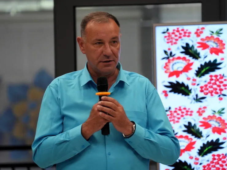 "Освітні обрії"