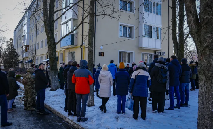 Меморіальна дошка на честь Леоніда Лавренчука - почесного громадянина міста Буча
