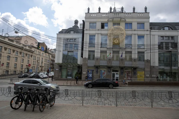 ORIGAMI for UKRAINE – мистецький проєкт у столиці на підтримку поранених захисників