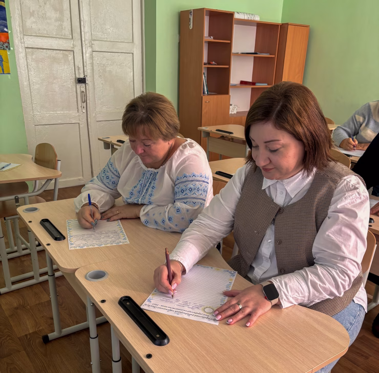Бучанська громада пише Радіодиктант: традиція, що об’єднує націю