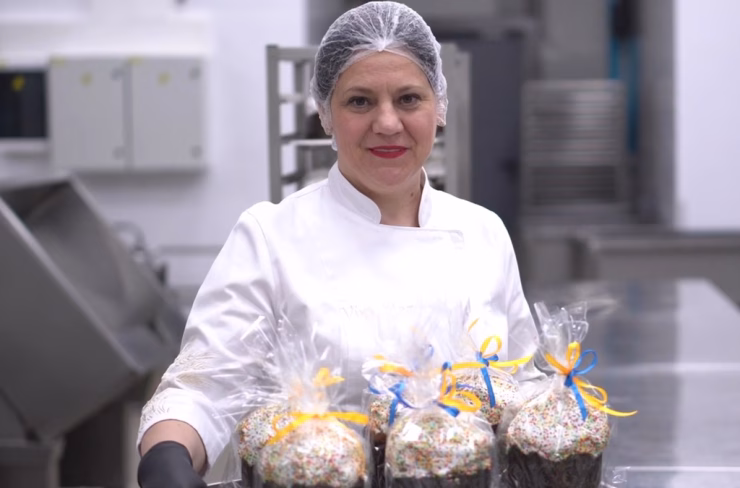 Понад 2000 пасок для військових - тепло дому на передову до Великодня